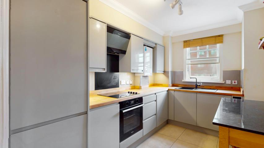 Modern Large Two bedroom Apartment Exeter Road , Kilburn